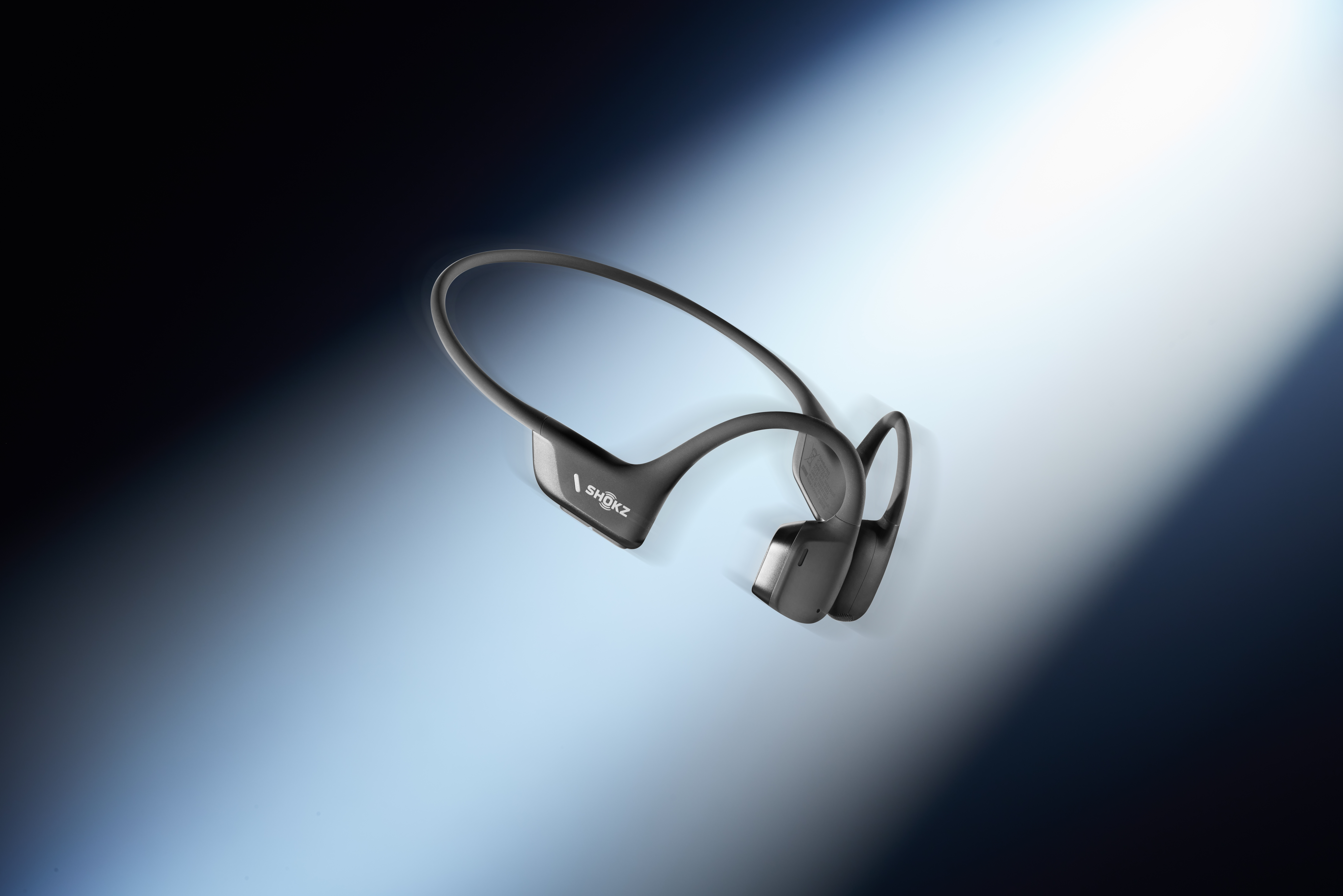 Shokz OpenRun Pro 2 Sportkopfhörer mit Knochenleitungstechnologie.